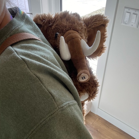 JAAG | Plush Wooly Mammoth Backpack - Picture 9 of 9